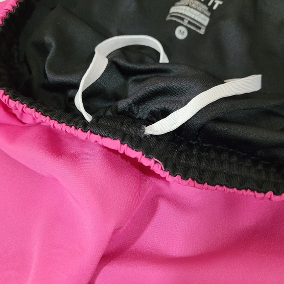 Nike Dri Fit Shorts - Picture 5 of 6